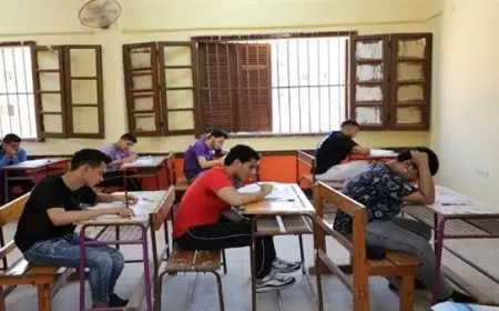 تعرف على نماذج استرشادية رائعة لطلاب الثانوية عبر موقع الوزارة وقناة “مدرستنا 3” !