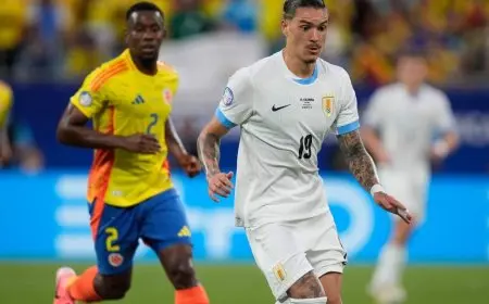 تأكيد عقوبة إيقاف لاعبين من أوروغواي بسبب مشاجرة في كوبا أميركا