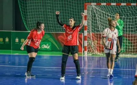 عصبة نسائية من الدرجة العالية تتحدى كالارا ياوندي! اكتشف التحدي الحصري في بطولة كأس الكؤوس