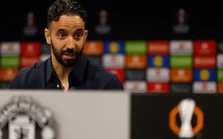 روبن أموريم: لا أفكر في مغادرة مانشستر يونايتد