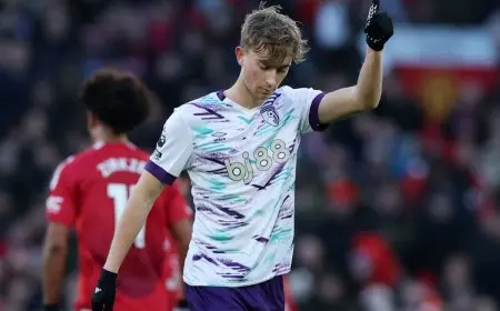 ريال مدريد “يتوصل لاتفاق” مع مدافع بورنموث في صفقة تاريخية الأولى