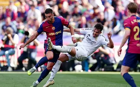 برشلونة يفاجئ الجميع بقرار مفاجئ بشأن فيران توريس!