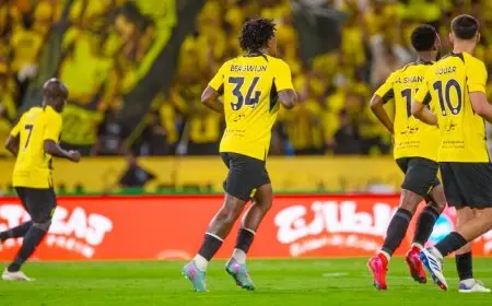 الاتحاد ينهي الشوط الأول متفوقاً على الرائد ويقترب من حسم البطولة