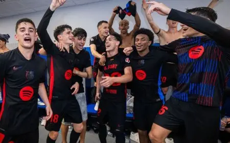 بث مباشر… احتفالات فريق برشلونة بتحقيق لقب الدوري الإسباني