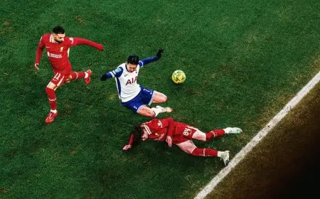 ليفربول يستفيد من تجربة أرنولد ويعقد صفقة طويلة الأمد مع البديل