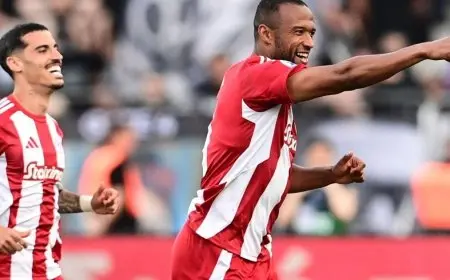 الكعبي “آلة الأهداف” يقود أولمبياكوس لتحقيق الثنائية للمرة 19