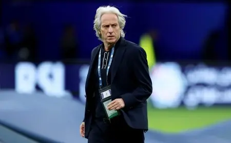 مفاجأة: محامي جيسوس يكشف سر أزمة الراتب مع الهلال السعودي!