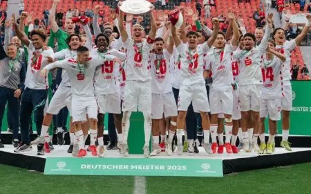 كولن يعود إلى الدوري الألماني بعد انتصاره الساحق على كايزرسلاوترن