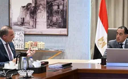 رئيس الوزراء يكشف عن مشاريع ساهمت في تحويل المدن إلى وجهات سياحية عالمية