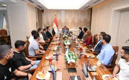 وزير الرياضة يُدهش الرياضيين العائدين من ليبيا بإستقبالهم في مقر الوزارة بالعاصمة الإدارية!