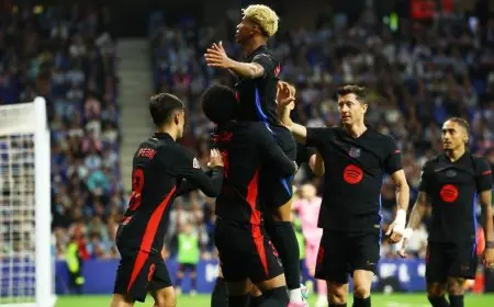 برشلونة يشرع في التحضيرات للموسم القادم.. ما الذي يشغل تفكير فليك؟