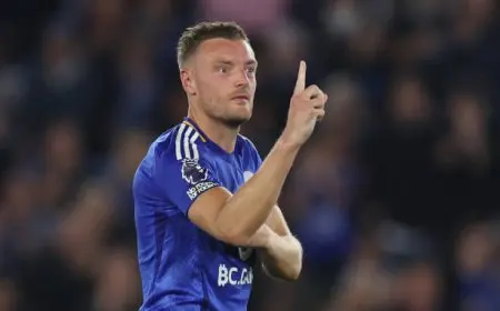 استعدوا! فالنسيا تستعد للحصول على فاردي المميز من ليستر سيتي في الليجا!