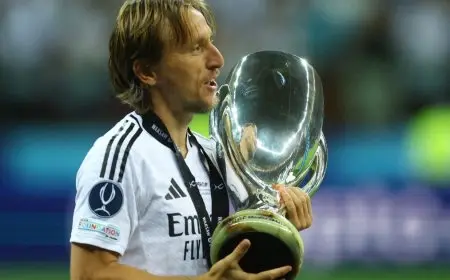 الأكثر تتويجًا في تاريخ النادي: كم عدد ألقاب لوكا مودريتش مع ريال مدريد؟