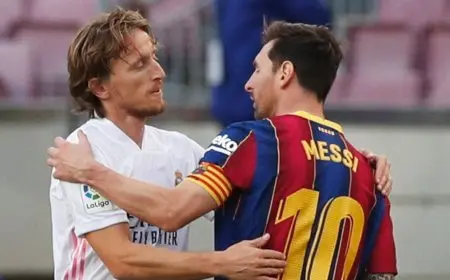 هل سينضم لوكا مودريتش إلى ليونيل ميسي في إنتر ميامي؟