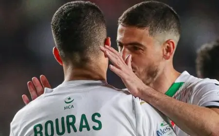 المولودية يحقق انتصارًا في ديربي الجزائر ويقترب من الفوز بلقب الدوري