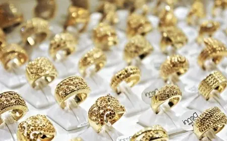 صدمة للمستثمرين: انخفاض حاد في أسعار الذهب اليوم الأحد! اكتشف كم فقد عيار 21 من قيمته على الفور