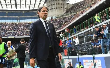 الهلال يقدم عرضاً للتعاقد مع سيموني إنزاغي ولاعب من إنتر ميلان