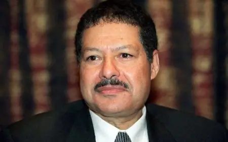 زاهي حواس يرد بقوة: هجوم على زويل ومحمد صلاح، وأنا لا أنظر إلى الخلف طوال حياتي