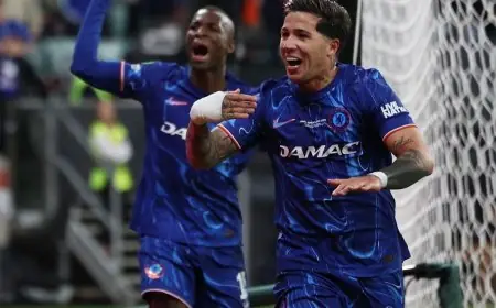 تشيلسي يحقق اللقب بعد انتصاره المثير على ريال بيتيس في دوري المؤتمر