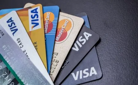 اكتشف حدود استخدام بطاقات الائتمان المصرية للإنفاق الدولي خارج البلاد