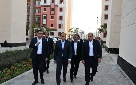 “رئيس الوزراء يقوم بجولة تفقدية للمشروعات التطويرية في حدائق العاصمة”
