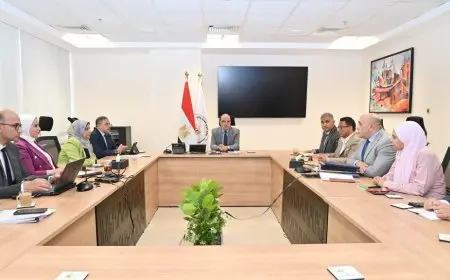 وزير الري يستعرض نتائج الدراسة البحثية لتحديد مواقع الآبار الجوفية المخالفة من خلال صور الأقمار الصناعية