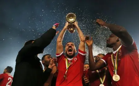 علي معلول يتخلى عن الأهلي بعد 9 مواسم ويعبر: جمهورني منحني حباً لا يُنسى!