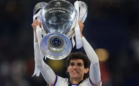 فاييخو يغادر ريال مدريد بفخر: “ساعدت الفريق قدر الإمكان”