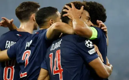 “أشرف حكيمي وديزيري دوي يحتفلان بأسلوب مميز مستلهم من ‘سبايدر مان'”