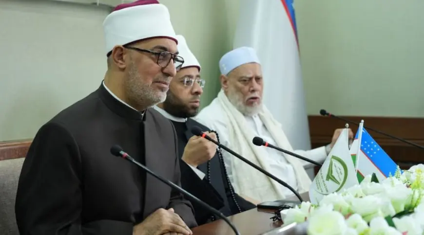 المفتي: العلم هو نظام شامل يوجه نحو الرشاد وليس مجرد تراكم للمعلومات