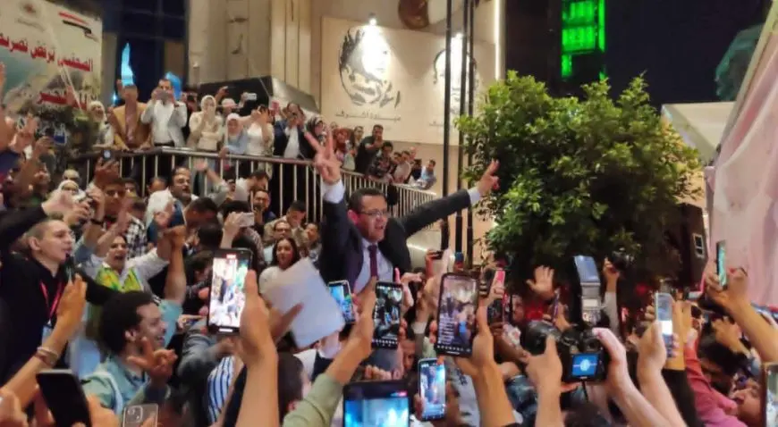 انتخابات نقابة الصحفيين: خالد البلشي بعد فوزه نقيبًا لدورة ثانية: مشهد التجديد النصفي يعكس ديمقراطية النقابة