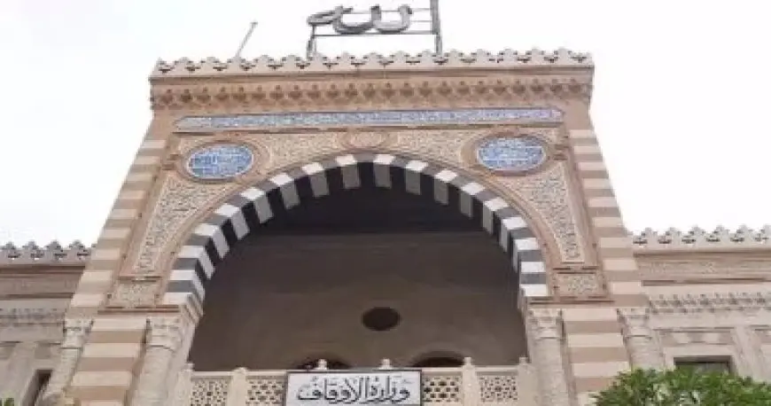 «ما أخشاه عليكم هو رجلٌ منح اللهُ القرآنَ لكنه غيّر معناه».. موضوع خطبة الجمعة 9 مايو