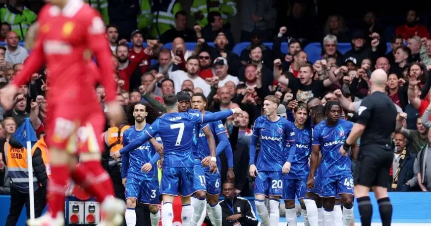 تشيلسي يعرقل احتفال ليفربول بتتويجه بعد أول ممر شرفي