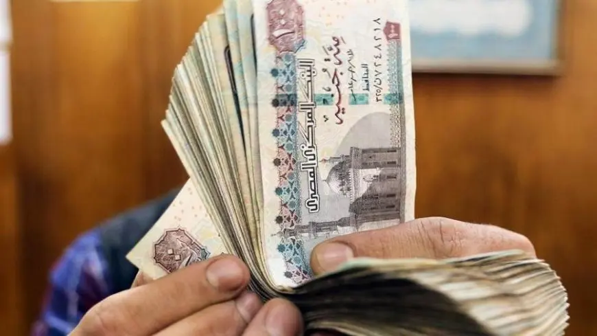 موعد صرف مرتبات موظفين المملكة في مايو 2025 يثير الجدل!