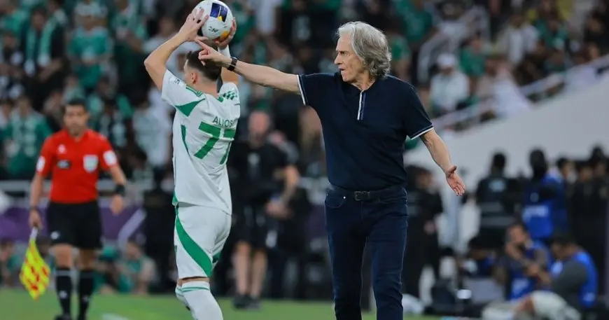 هل تؤثر عدوى الإقالة على جميع الأندية العربية قبل المونديال؟ وما مصير ريال مدريد؟