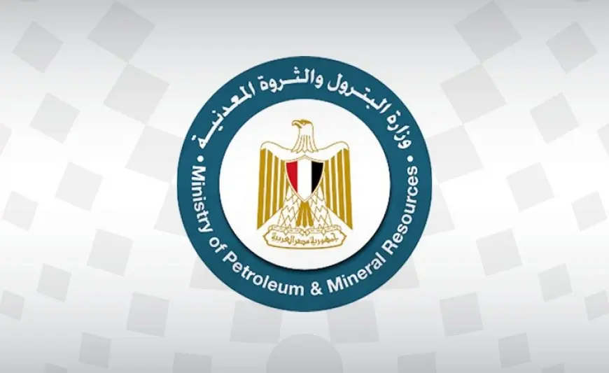 اكتشاف سر مذهل في صناعة البنزين: كيف سيؤثر تفعيل غرفة الطوارئ على مصادر الإمداد العالمية؟