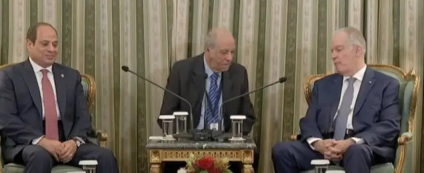 الرئيس السيسي يعلن عن خطة مبهرة مع اليونان لتعزيز التعاون في مشروع الربط الكهربائي!