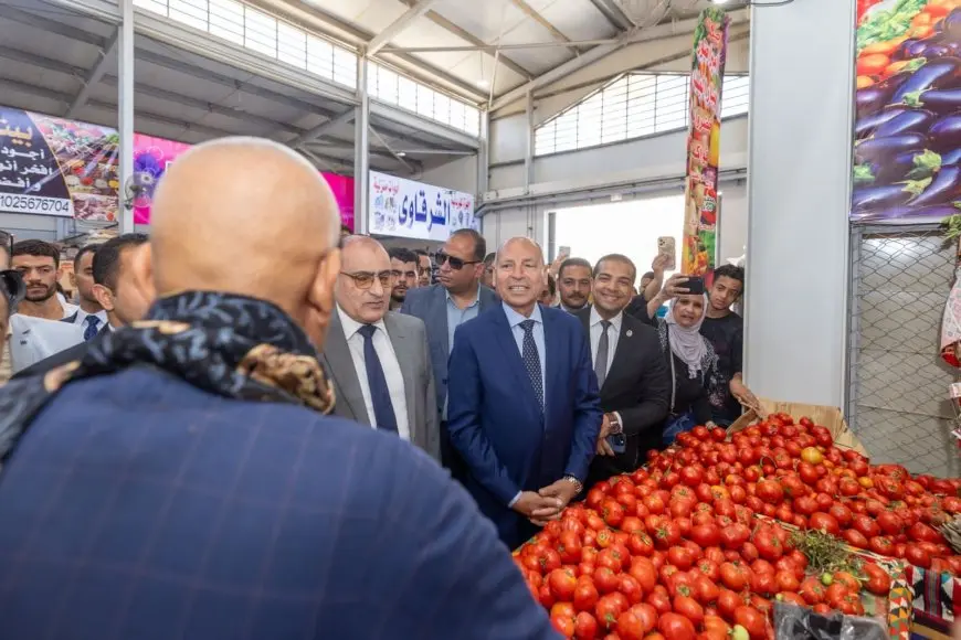 صندوق تحيا مصر ينقل قلب المقطم: افتتاح 317 محلاً وكافتريا وأفران لتناول رائع ومناطق انتظار تجذب الزبائن!