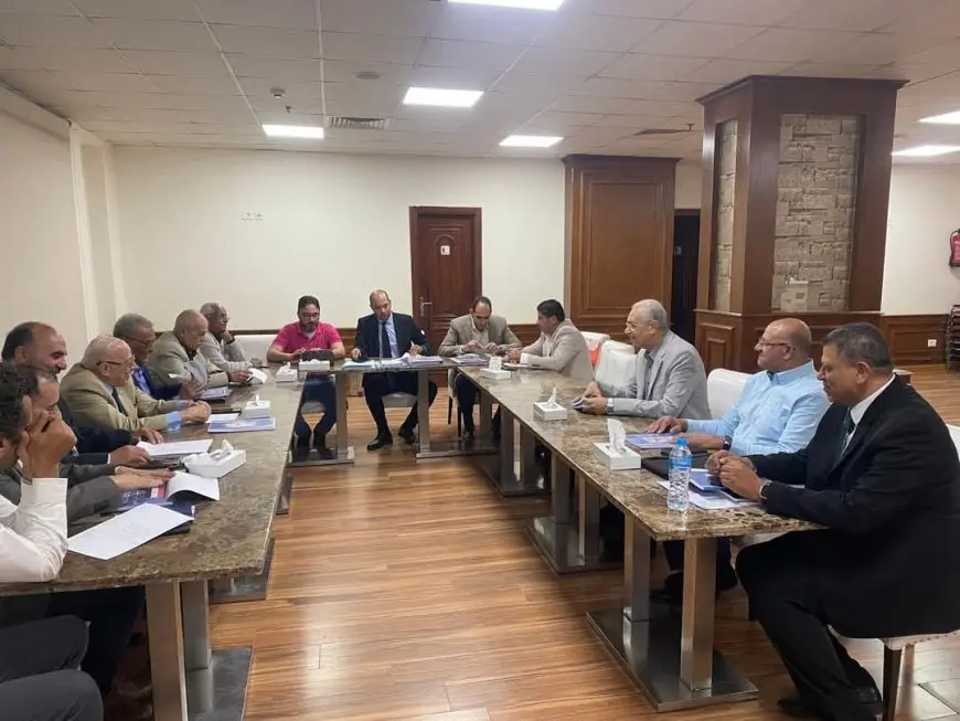 شباب يجتمعون مع اتحاد اليد للحديث عن بخطة التدريب لأولمبياد 2028!