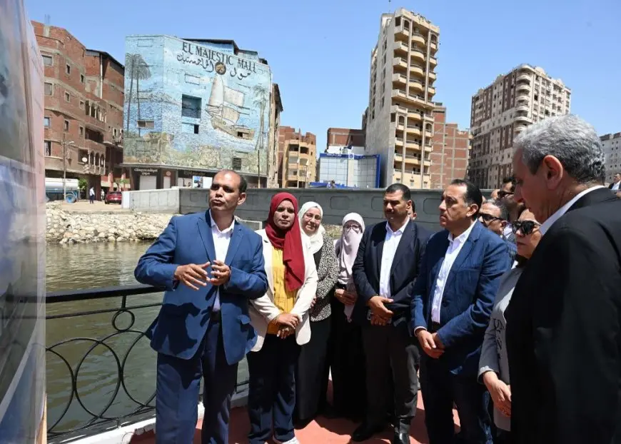 رئيس الوزراء يزور ترعة القاصد للاطلاع على أحدث أعمال التطوير!