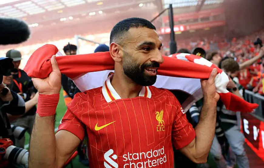 مفاجأة كبيرة! محمد صلاح يفوز بجائزة لاعب العام في الدوري الإنجليزي للمرة الثالثة!
