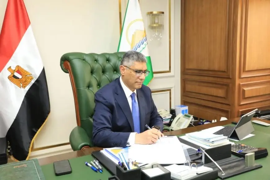 محافظ الجيزة يفجع لوفاة سائق بهيئة النظافة والتجميل أثناء أداء واجبه!