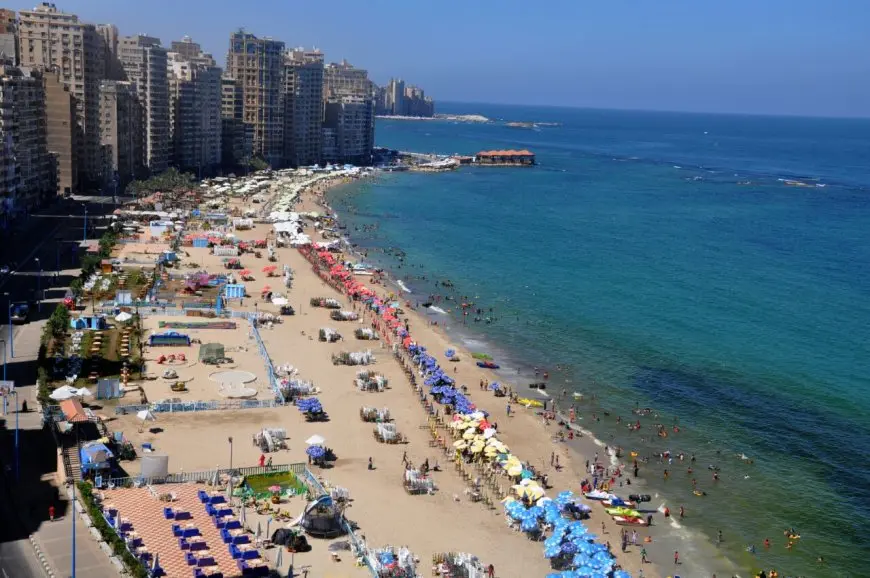اكتشف أحدث 4 مشاريع شواطئ يقرها استعدادًا لصيفك في 3 محافظات!