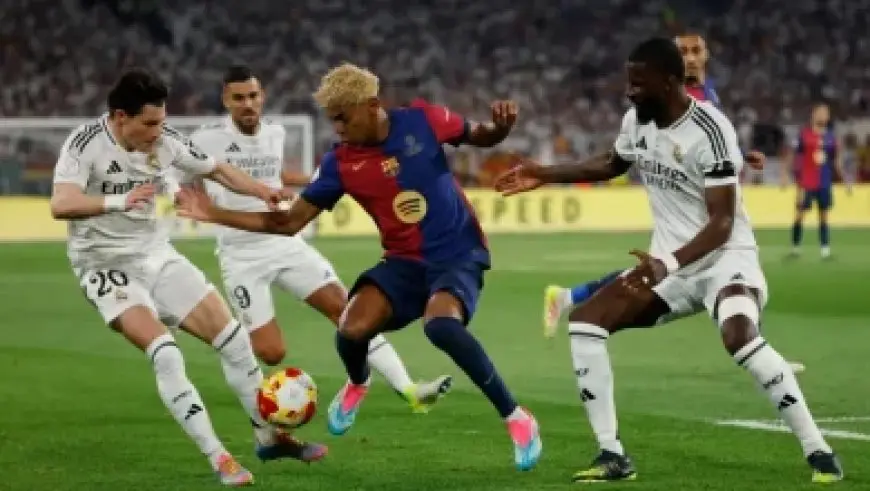 ليفربول يواجه آرسنال في مباراة القمة! من سيفوز؟