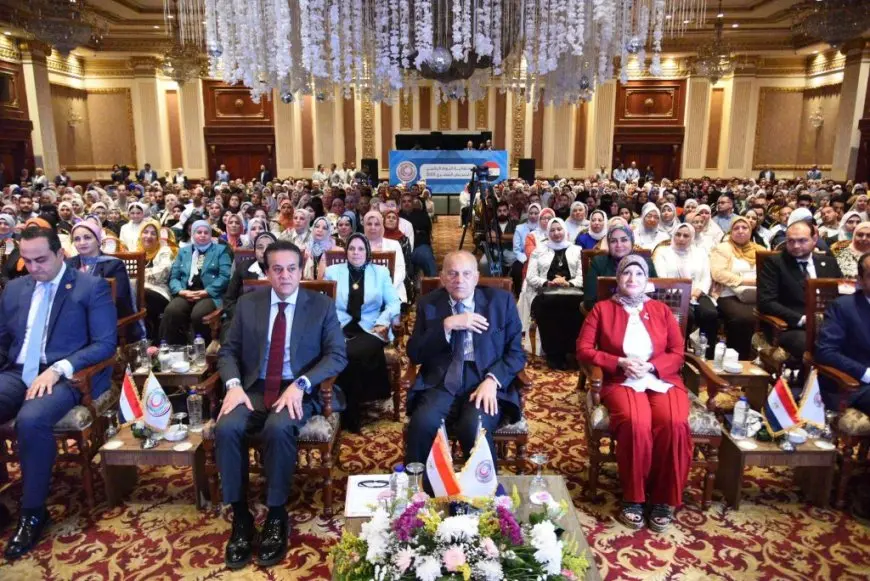 وزير الصحة يكشف عن سر تطوير المنظومة الصحية: التمريض العمود الأساسي الذي لا غنى عنه!
