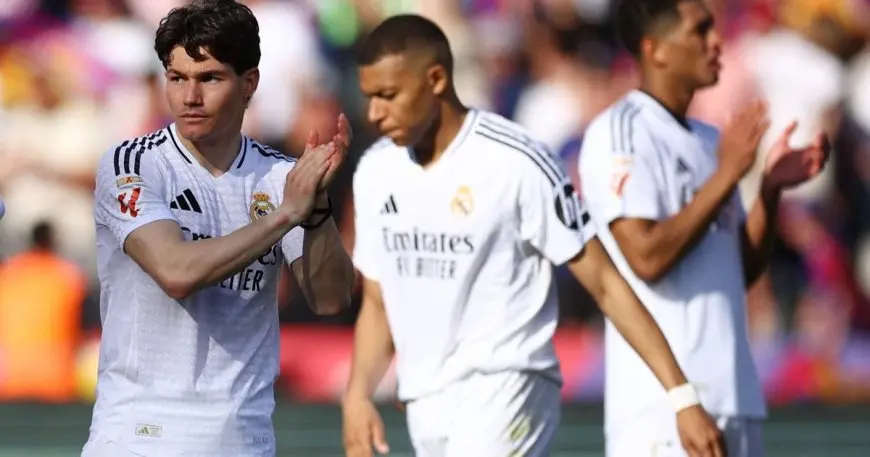استقبال عاصف من جماهير ريال مدريد للاعبين عند وصولهم من برشلونة