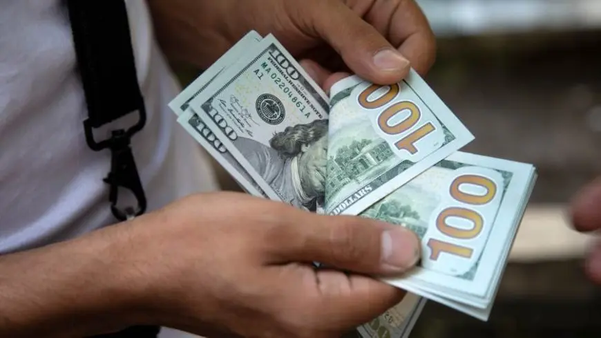مفاجأة: سعر الدولار يرتفع مقابل الجنيه اليوم! تعرف على التفاصيل الآن