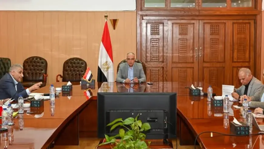 وزير الري يطلق خطة جريئة لتوفير المياه بكميات هائلة وتنظيف الترع والمصارف – لن تصدق ما يحدث!