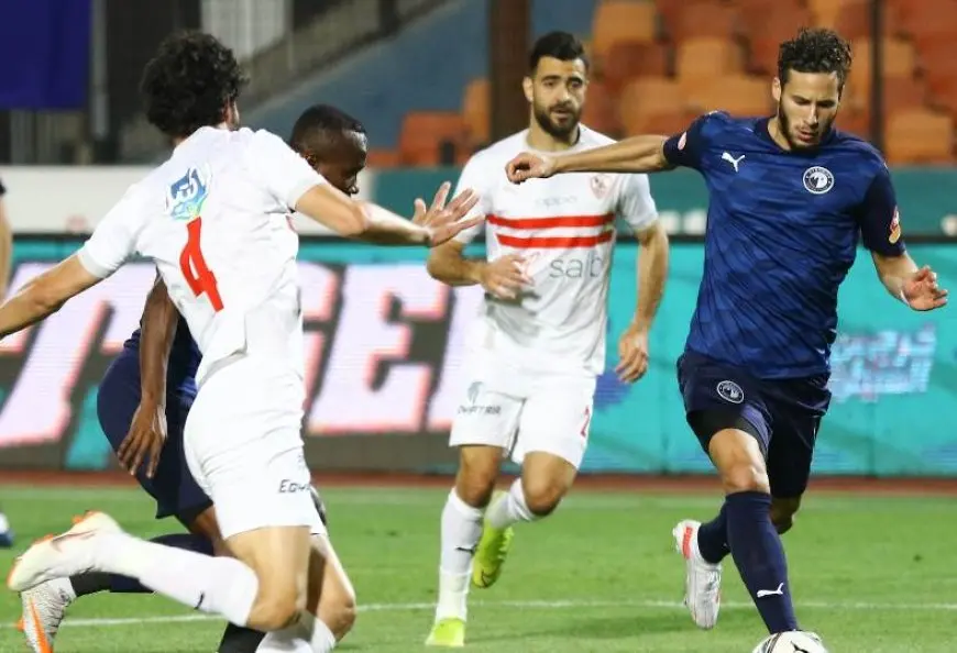 “توقعات التشكيلة النهائية لمواجهة نارية بين الزمالك وبيراميدز في الدوري المصري! اكتشف التشكيل المحتمل هنا”