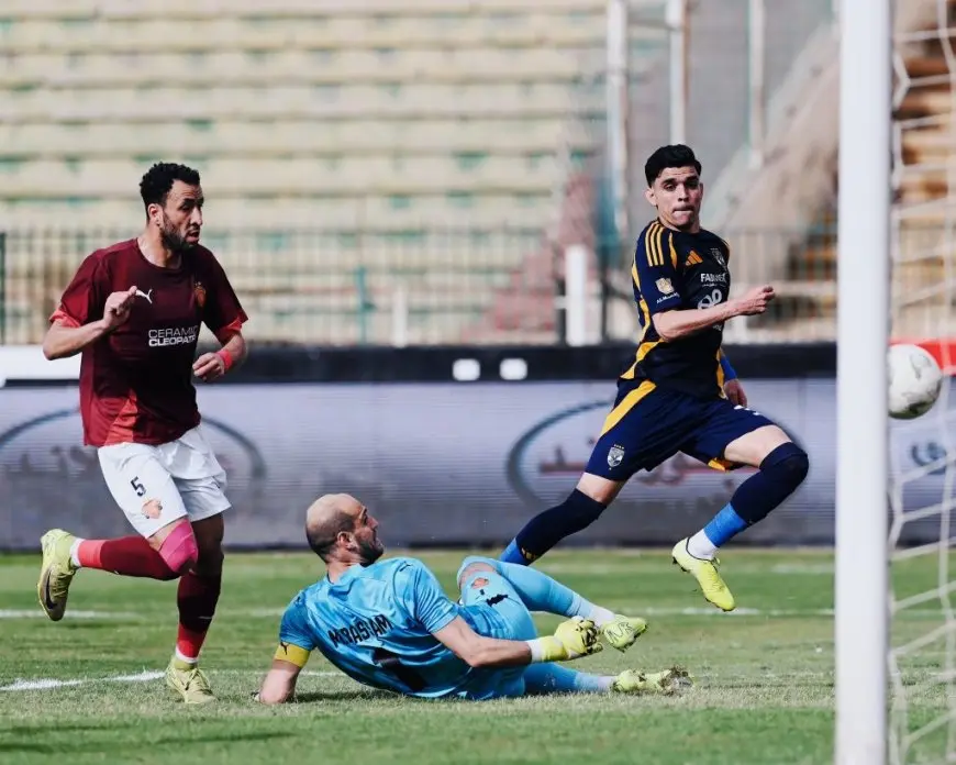 أشرف بن شرقي يحصد جائزة الأفضل في مباراة الأهلي وسيراميكا.. لن تصدق من حصل عليها!